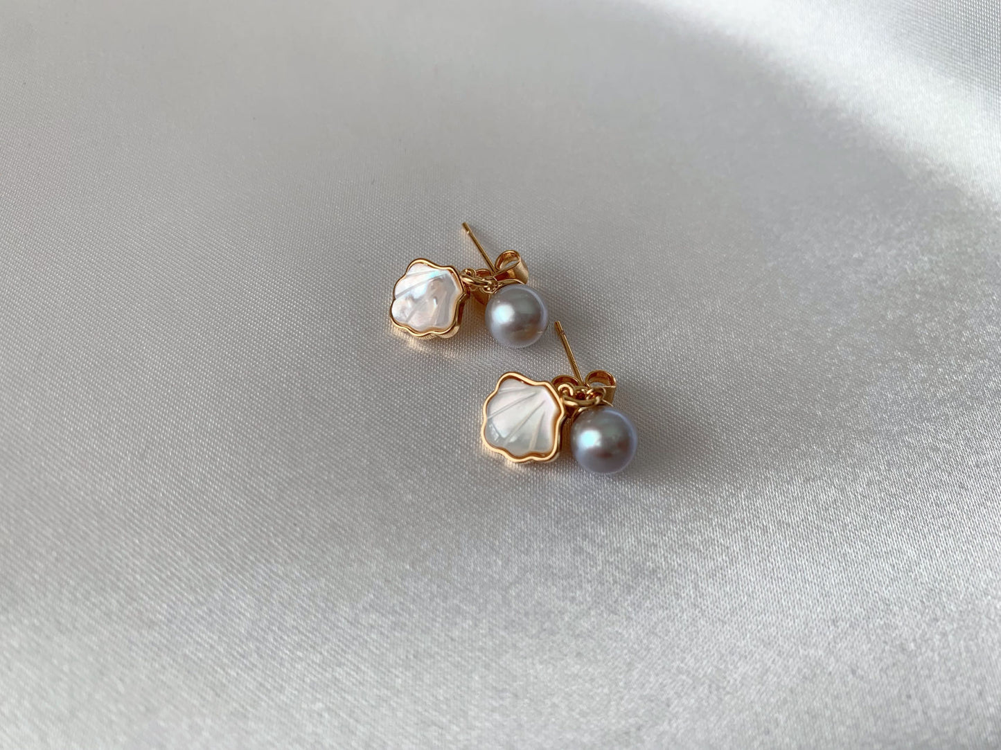 COUNTESS EARRINGS
