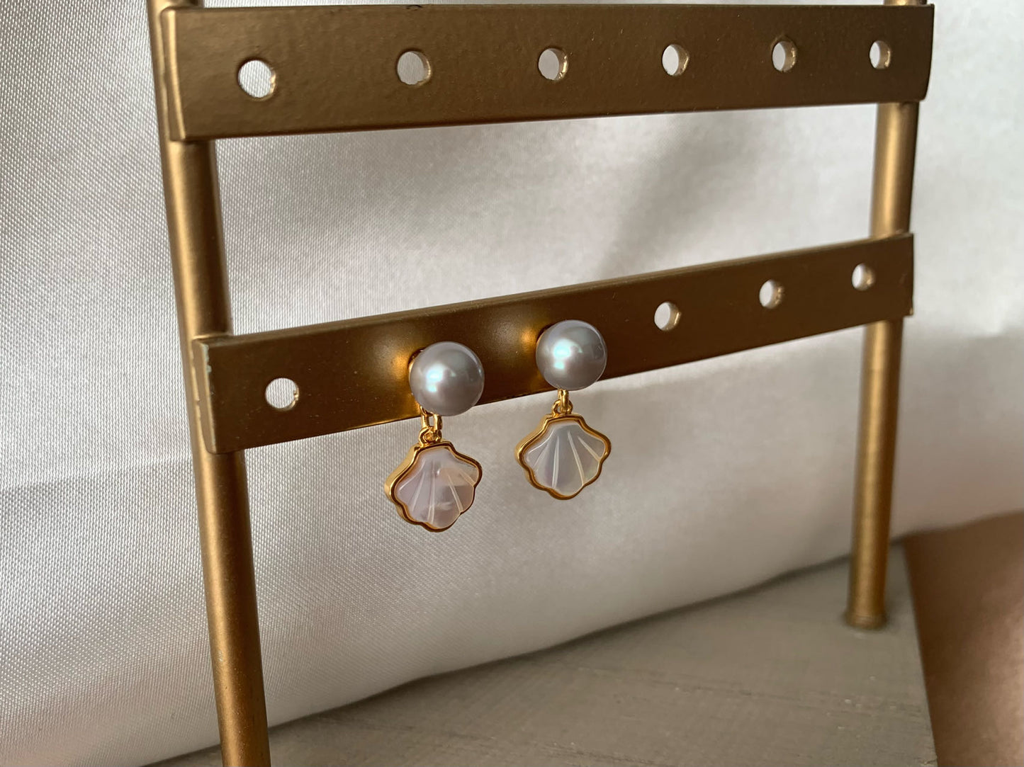 COUNTESS EARRINGS