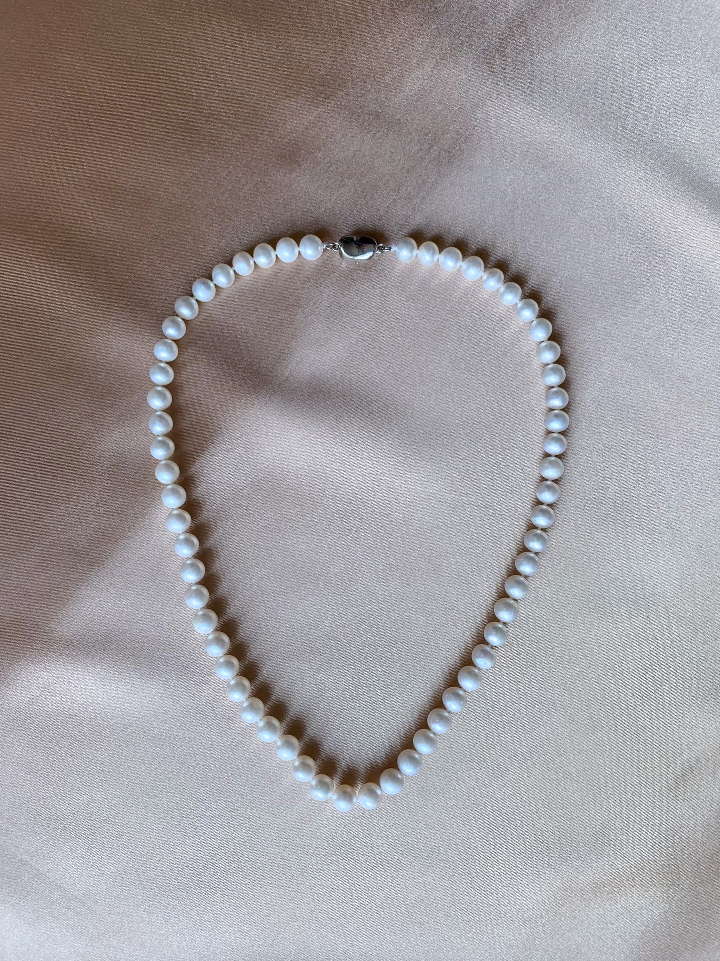 TIMELESS PEARL NECKLACE