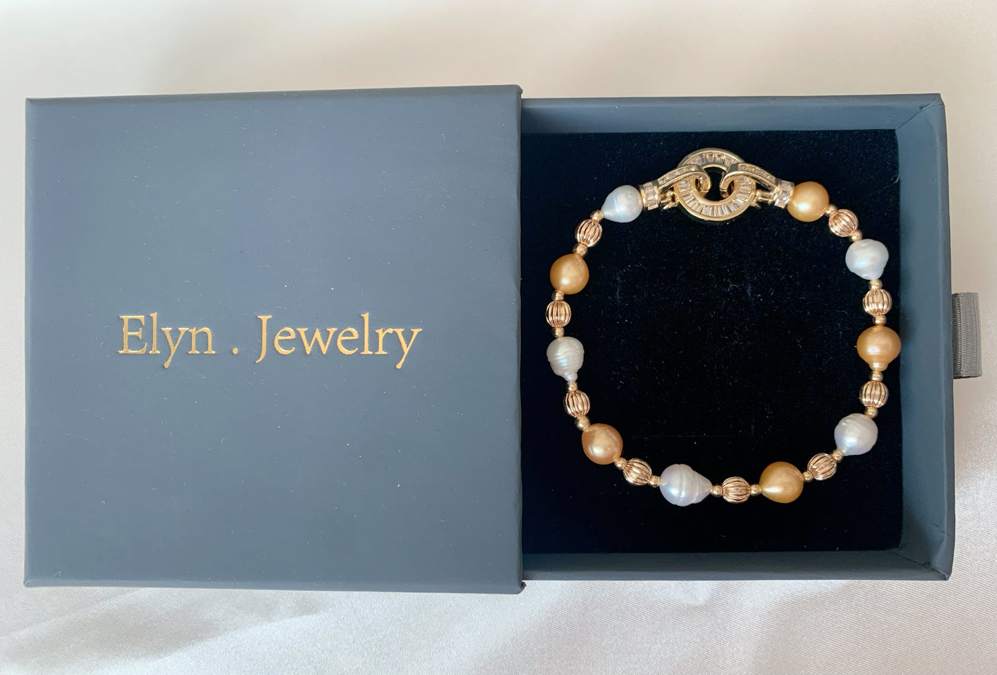 AULIS BRACELET